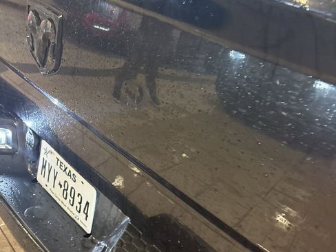 Used 2016 RAM 1500 Express RWD image 5