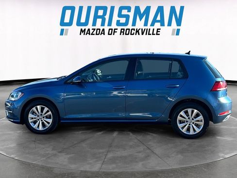 Used 2021 Volkswagen Golf 4-Door image 3