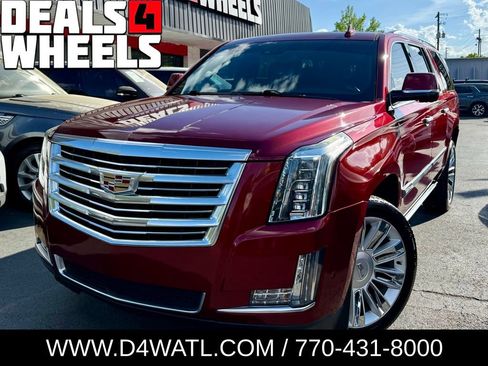 Used 2018 Cadillac Escalade ESV Platinum RWD image 1