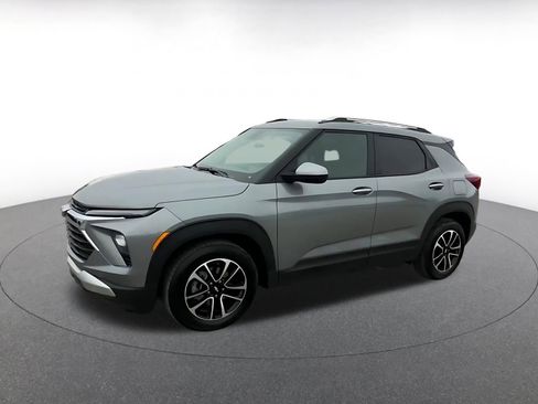 Used 2025 Chevrolet TrailBlazer LT image 8