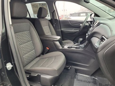 Used 2020 Chevrolet Equinox LT image 15