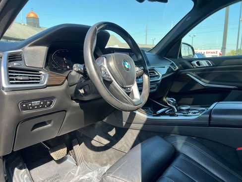 Used 2019 BMW X5 xDrive40i w/ Convenience Package image 2