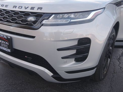 Used 2022 Land Rover Range Rover Evoque R-Dynamic S image 40