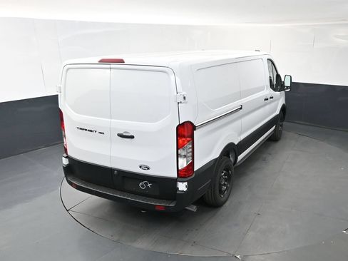 New 2026 Ford Transit 150 Low Roof RWD image 20