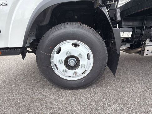 New 2025 Chevrolet Low Cab Forward Base image 9