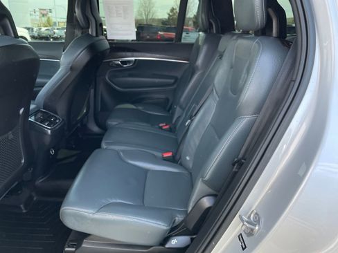 Used 2020 Volvo XC90 T6 Momentum w/ Protection Package Premier AWD/4WD image 14
