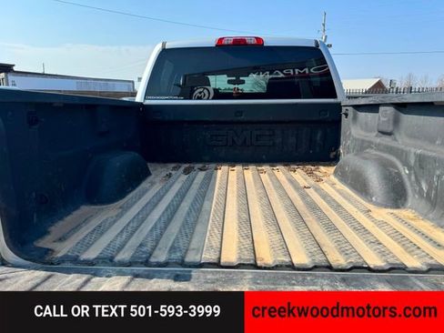 Used 2018 GMC Sierra 1500 SLE w/ SLE Value Package image 17