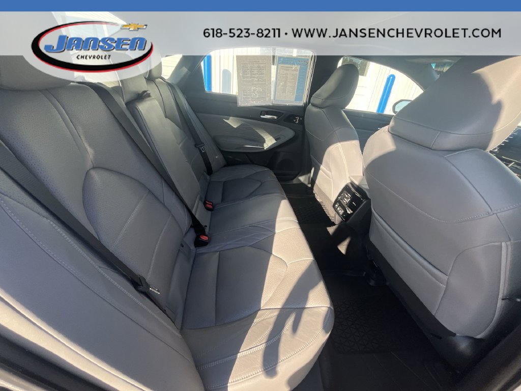 Used 2021 Toyota Avalon Limited w/ Advanced Safety Package FWD image 27