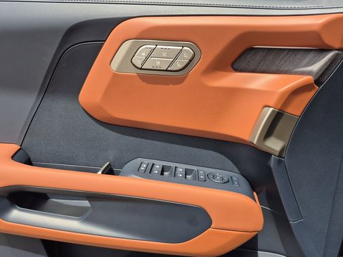 New 2027 Kia Telluride SX Prestige AWD/4WD image 6