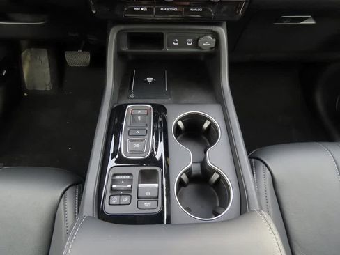 New 2026 Honda Pilot Touring image 27