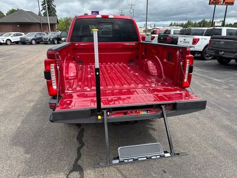 Used 2024 Ford F350 Lariat w/ Lariat Ultimate Package AWD/4WD image 8