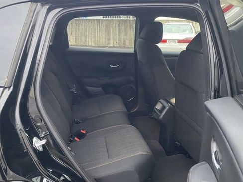 Certified 2024 Honda HR-V Sport image 34