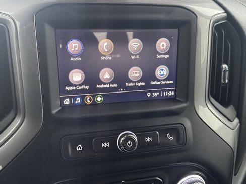 Certified 2022 GMC Sierra 1500 Pro w/ Convenience Package image 17