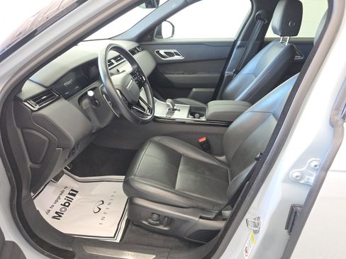 Used 2025 Land Rover Range Rover Velar Dynamic SE image 25