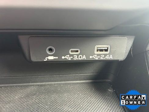 Used 2025 Subaru Crosstrek 2.0i Premium image 25