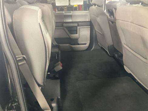 Used 2017 Ford F150 XLT w/ Equipment Group 302A Luxury image 22