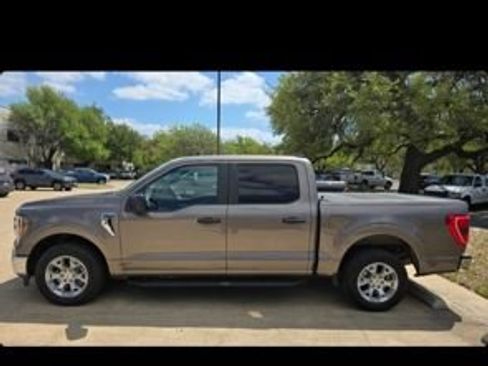 Used 2023 Ford F150 XLT image 9