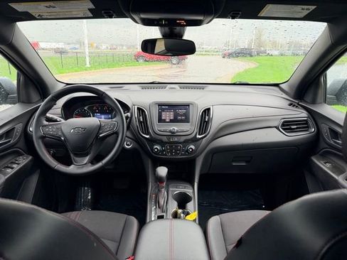 Used 2023 Chevrolet Equinox RS w/ LPO, Floor Liner Package image 6