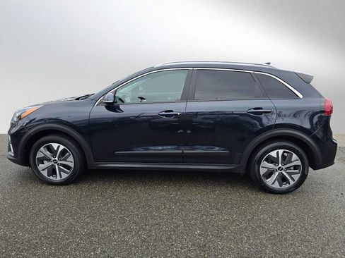 Used 2022 Kia Niro EX w/ Cold Weather Package image 6