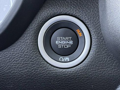 Used 2025 RAM 1500 Warlock AWD/4WD image 20