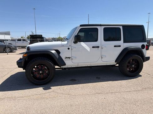 Used 2023 Jeep Wrangler Unlimited Sport AWD/4WD image 2