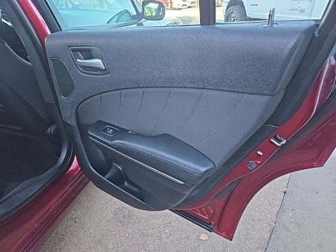 Used 2017 Dodge Charger SXT w/ Rallye Group image 77