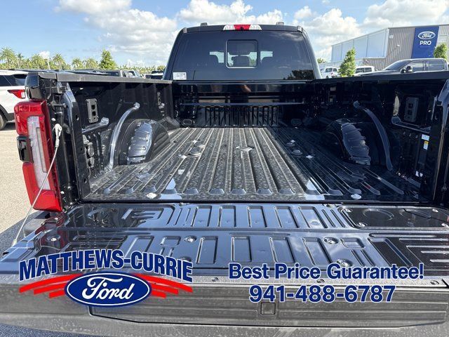 New 2026 Ford F450 Platinum w/ FX4 Off-Road Package AWD/4WD image 15