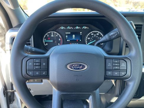 New 2024 Ford F550 4x4 Regular Cab Super Duty image 15