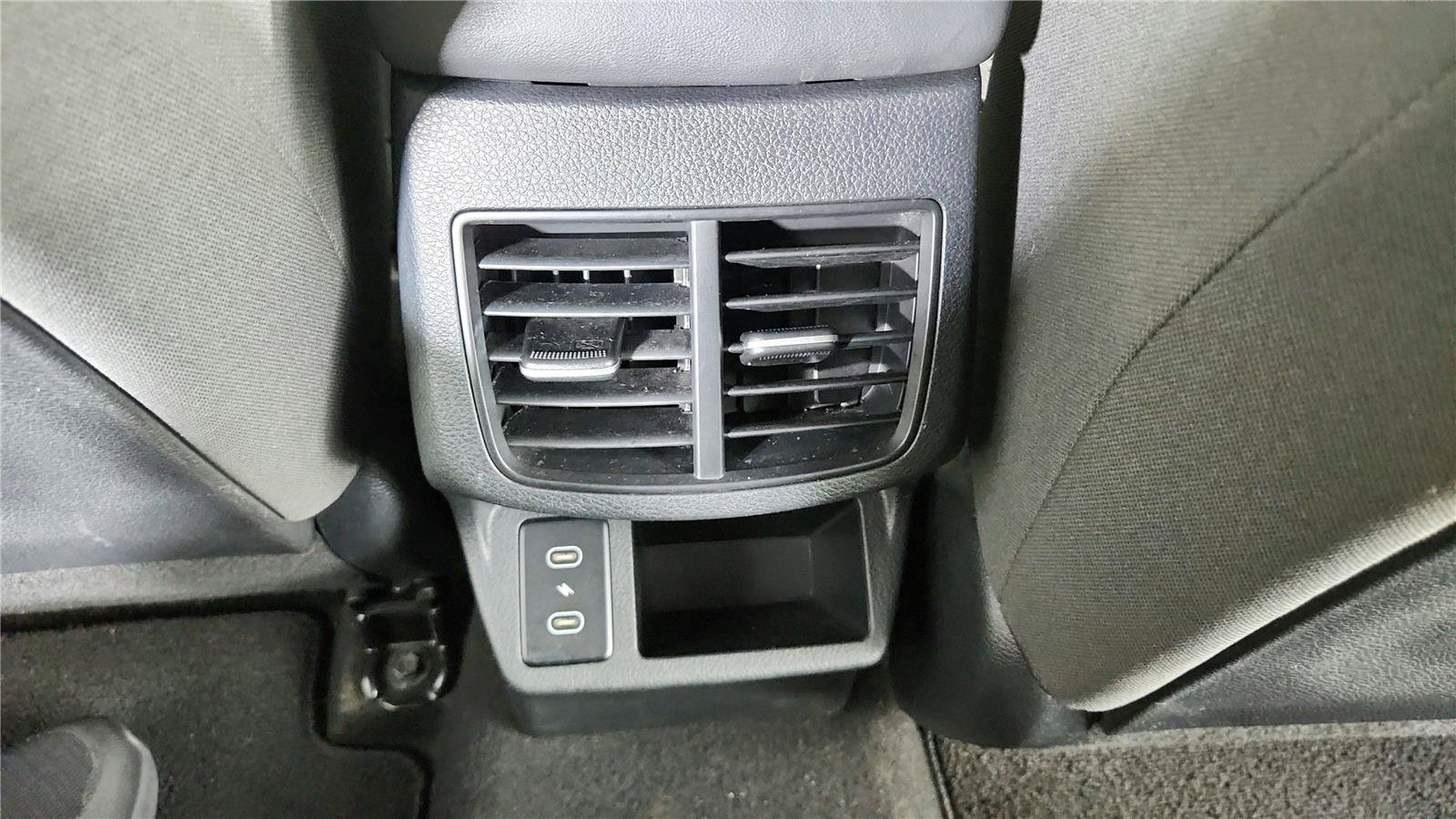 Used 2025 Kia Seltos LX AWD/4WD image 21