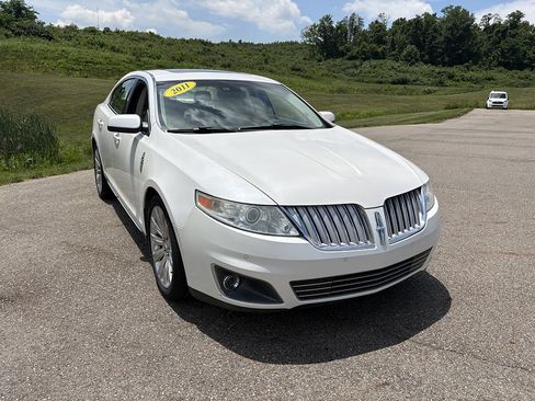 Used 2011 Lincoln MKS w/ 102A Rapid Spec Order Code FWD image 7
