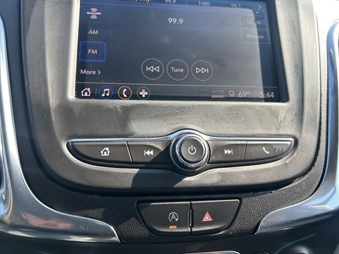 Used 2023 Chevrolet Equinox LT image 33