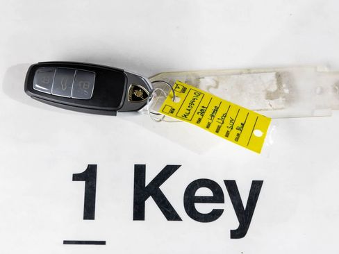 Used 2019 Lamborghini Urus image 23