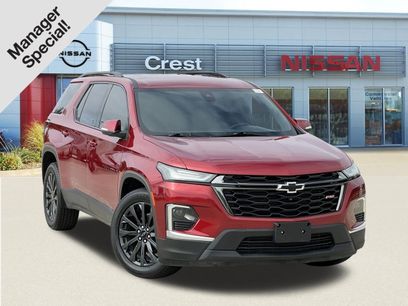 Used 2023 Chevrolet Traverse RS