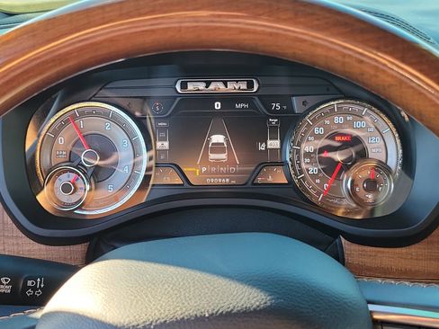 Used 2020 RAM 1500 Limited image 30