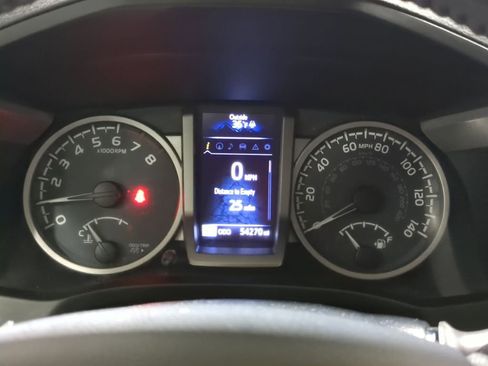 Used 2019 Toyota Tacoma SR5 image 38