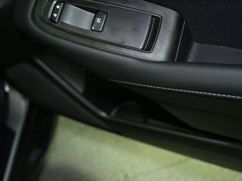 Used 2025 Subaru Outback Premium w/ Popular Package #1A image 60