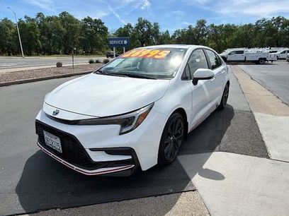Used 2023 Toyota Corolla SE w/ SE Package
