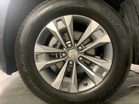 Used 2025 Chevrolet Equinox LT FWD image 9