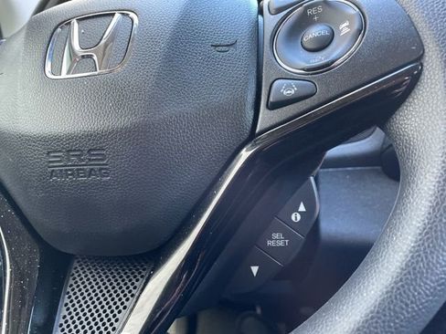 Certified 2022 Honda HR-V EX image 17