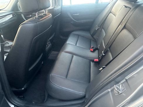 Used 2011 BMW 328i xDrive Sedan w/ Premium Pkg image 10