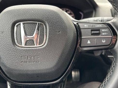 Used 2023 Honda Civic Sport image 8