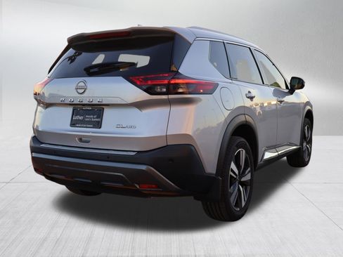 Used 2022 Nissan Rogue SL image 7