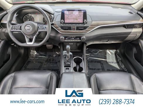 Used 2022 Nissan Altima 2.5 SL FWD image 12