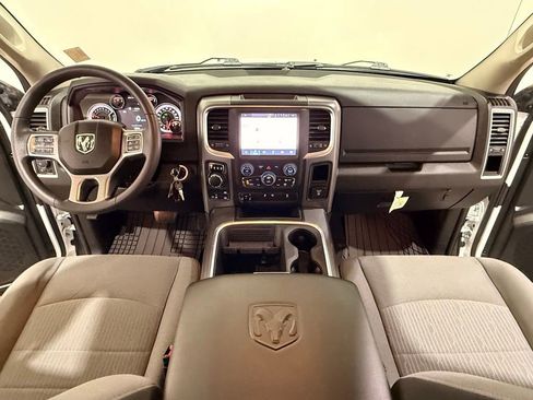 Used 2022 RAM 1500 Classic SLT w/ Electronics Group image 17