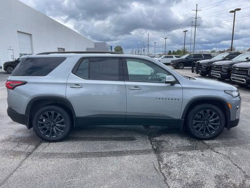 Used 2023 Chevrolet Traverse RS w/ LPO, Floor Liner Package AWD/4WD image 8