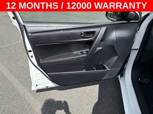 Used 2018 Toyota Corolla L FWD image 13