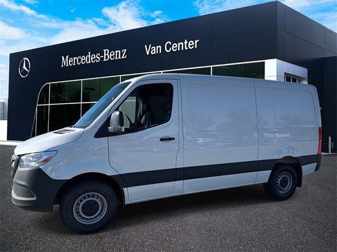 New 2025 Mercedes-Benz Sprinter 2500 image 6