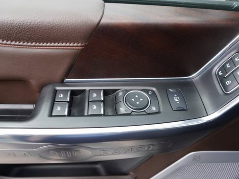 Certified 2025 Ford F250 King Ranch w/ Chrome Package image 9