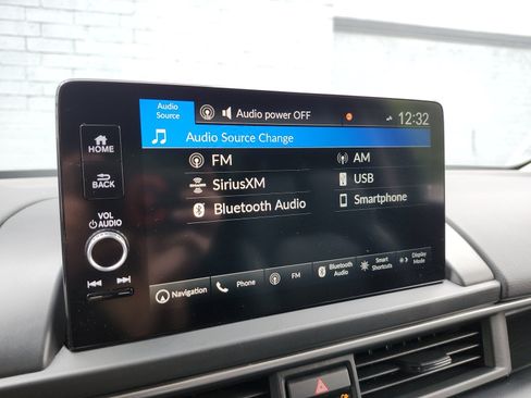 Used 2023 Honda Pilot Touring image 22