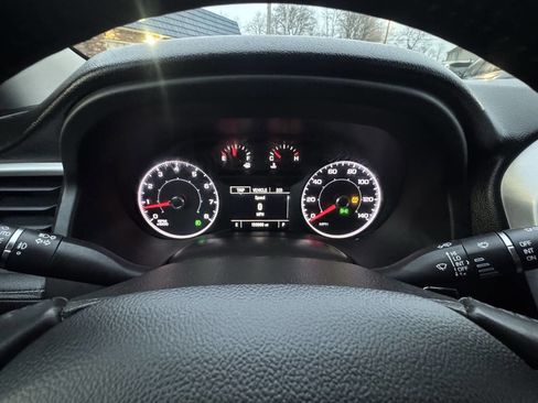 Used 2017 GMC Acadia SLE image 59